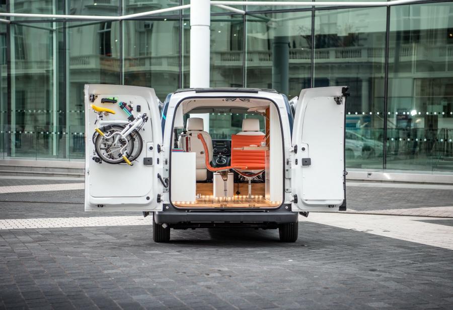 Багажник Nissan e-NV200 WORKSPACe 2016 года  (фото 3 из 9)